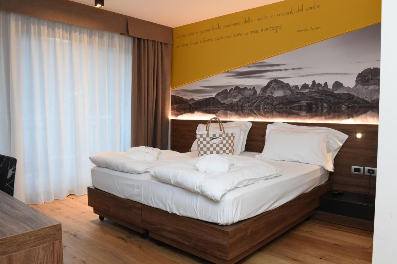 Dolomeet Boutique Hotel Pinzolo Ngoại thất bức ảnh