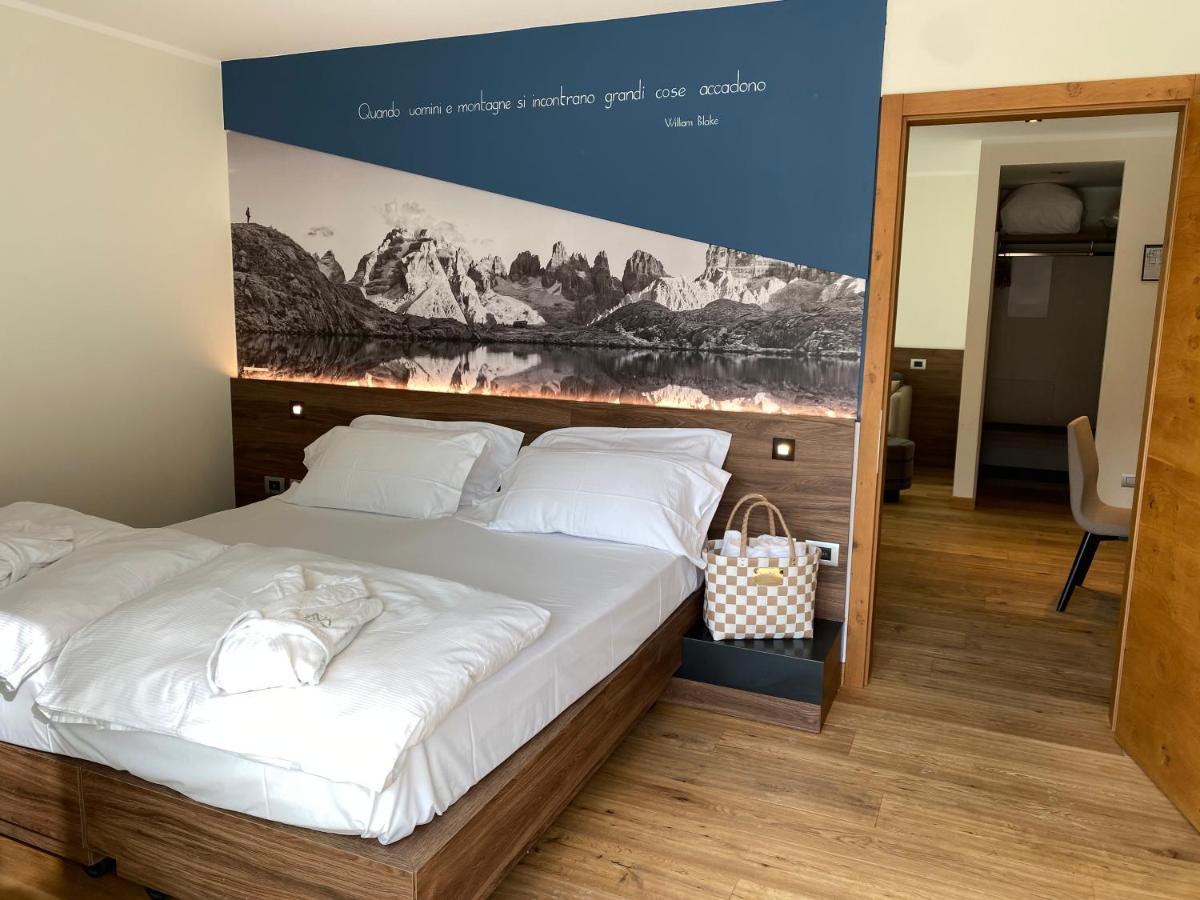 Dolomeet Boutique Hotel Pinzolo Ngoại thất bức ảnh