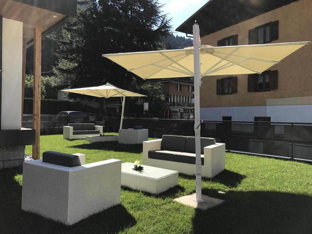 Dolomeet Boutique Hotel Pinzolo Ngoại thất bức ảnh
