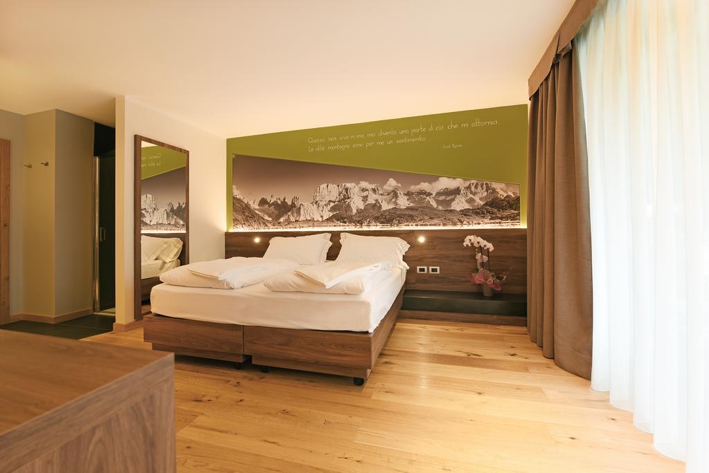 Dolomeet Boutique Hotel Pinzolo Ngoại thất bức ảnh